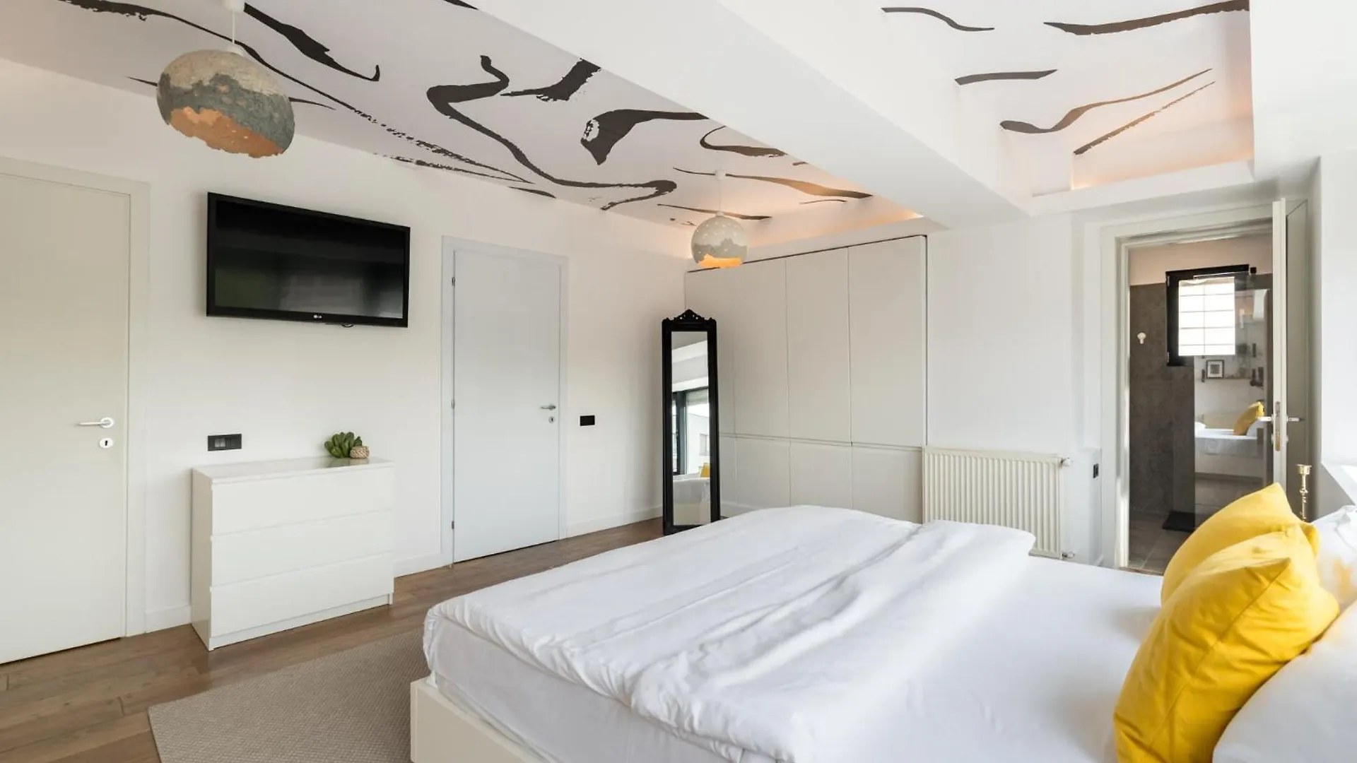 Amber 2Bdr Apartment Bukareszt