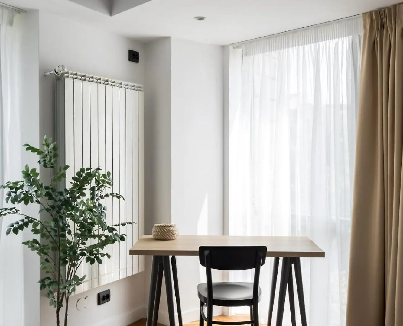 Amber 2Bdr Apartment Bukareszt