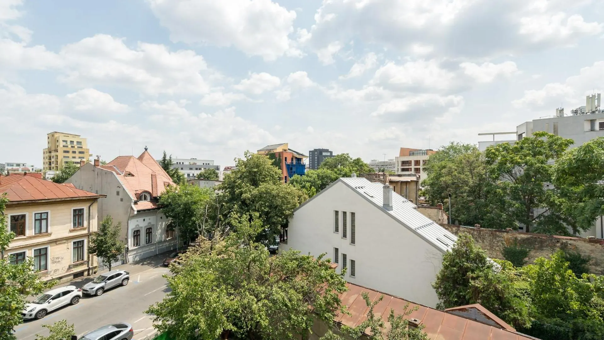 Amber 2Bdr Apartment Bucharest